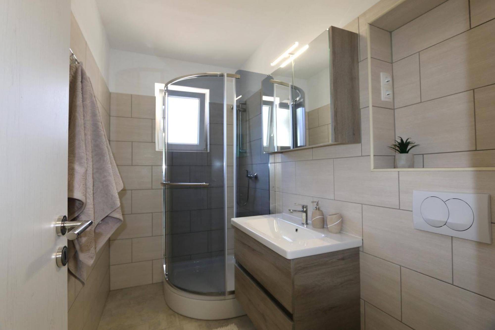 Apartments Mirjana Šilo Eksteriør bilde